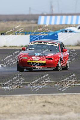 media/Mar-16-2025-CalClub SCCA (Sun) [[e72803ec8c]]/Group 5/Qualifying (Turn 1)/
